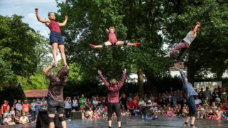 Kulturförderung: La Strada bietet Akrobatik, Clownerie und Theater
