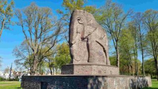 Außergewöhnliche Sehenswürdigkeiten: Antikolonialdenkmal Elefant