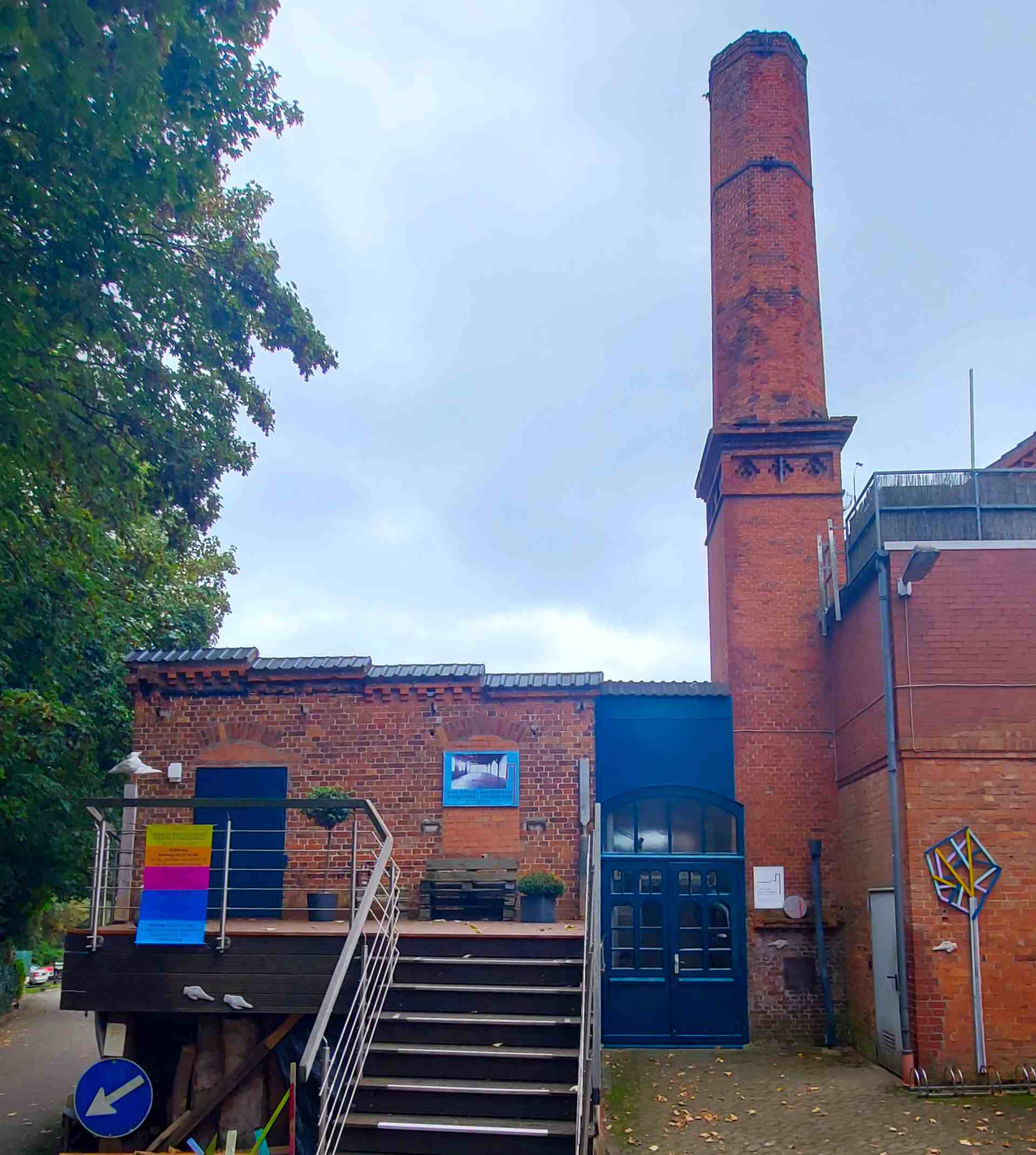 Außenansicht der Galerie Lichthof Kunstfabrik in Bremen-Marßel
