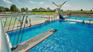 100 Jahre Stadionbad Bremen: Ein Freibad schreibt Geschichte